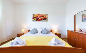 Apartment Jele